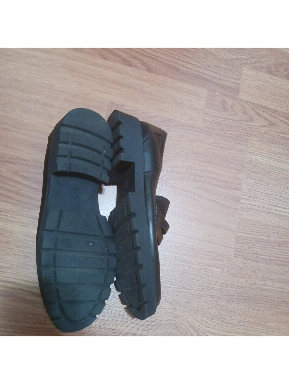 Women's black Penny Loafers  Shoes Size 8.5  and heels  are 2